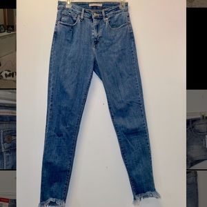 LEVIS 721 High Rise Skinny Jeans Size 27
